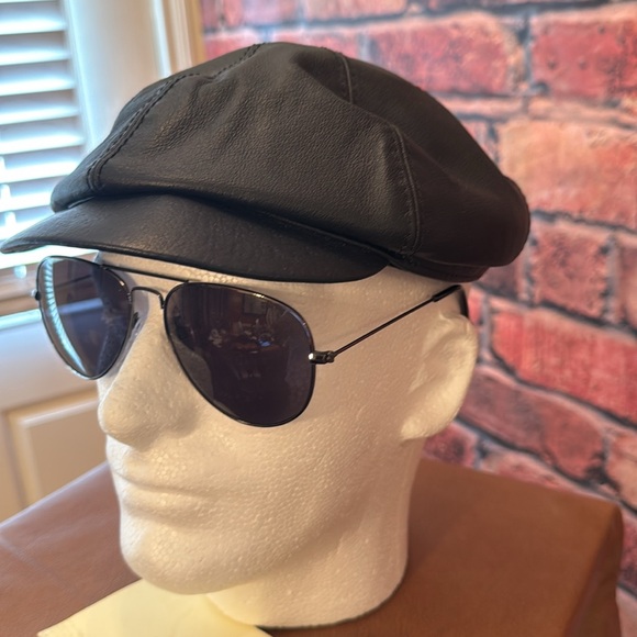 Leather Cap - Picture 5 of 10